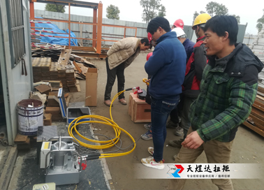 中空液压扳手TYD-SHW3 交付上海建工七建集团